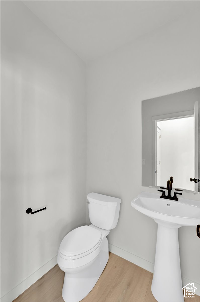 main property photo 8