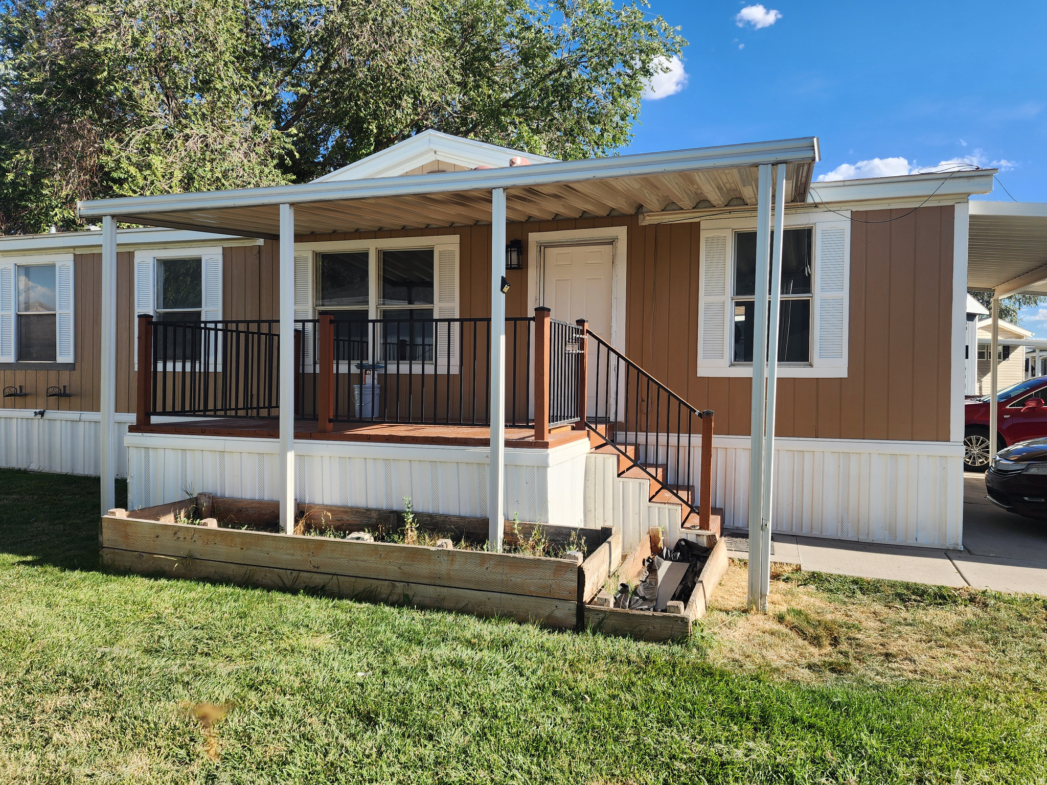 main property photo 15