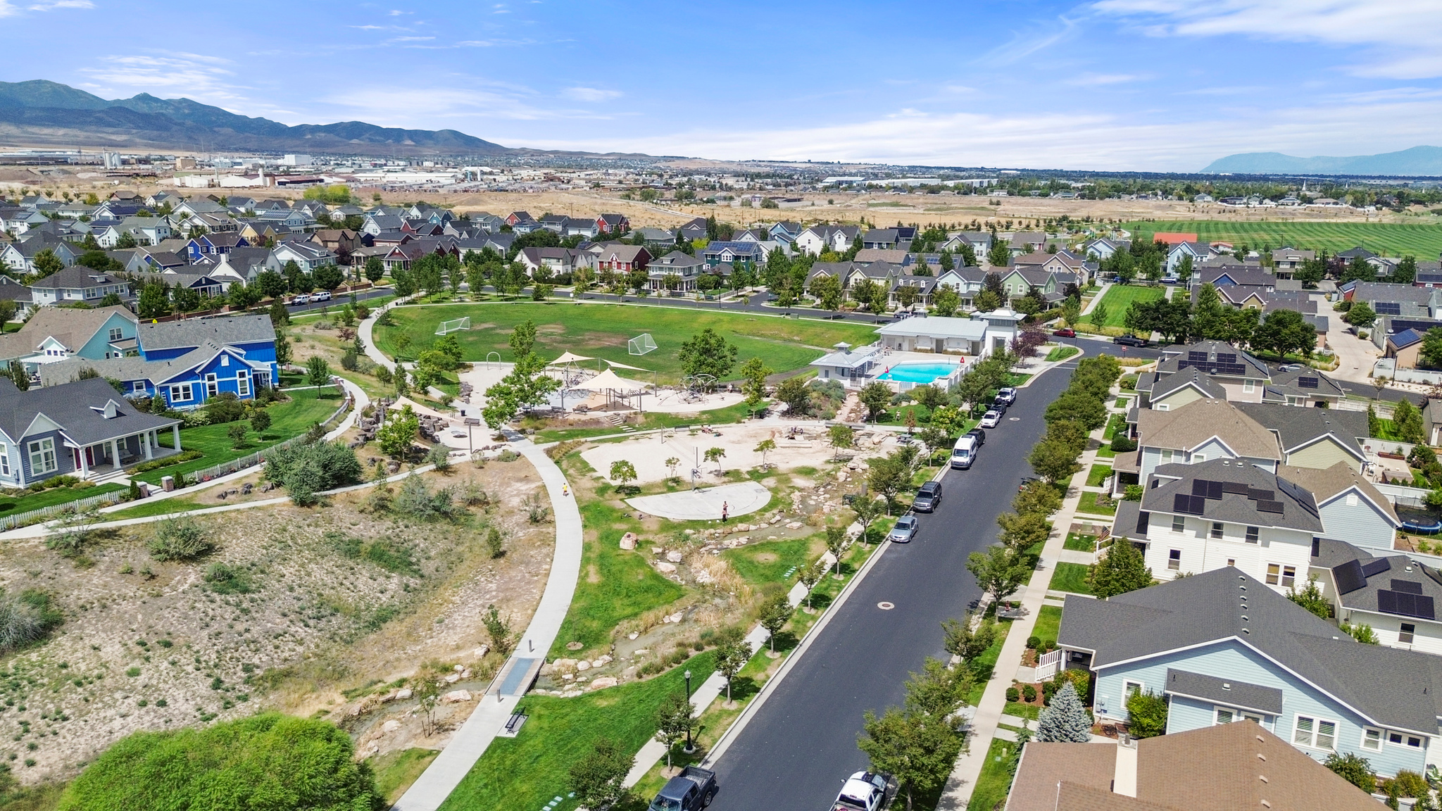 main property photo 41