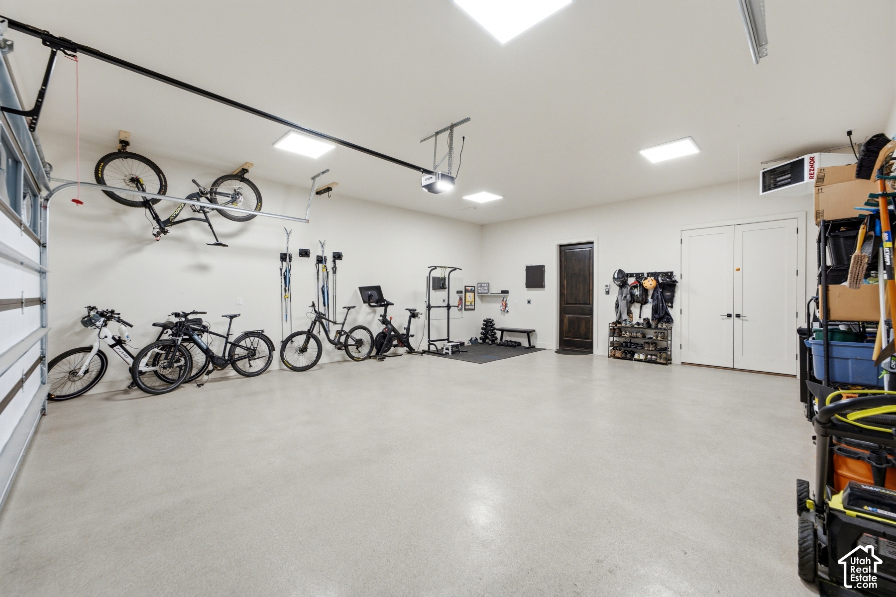 main property photo 60