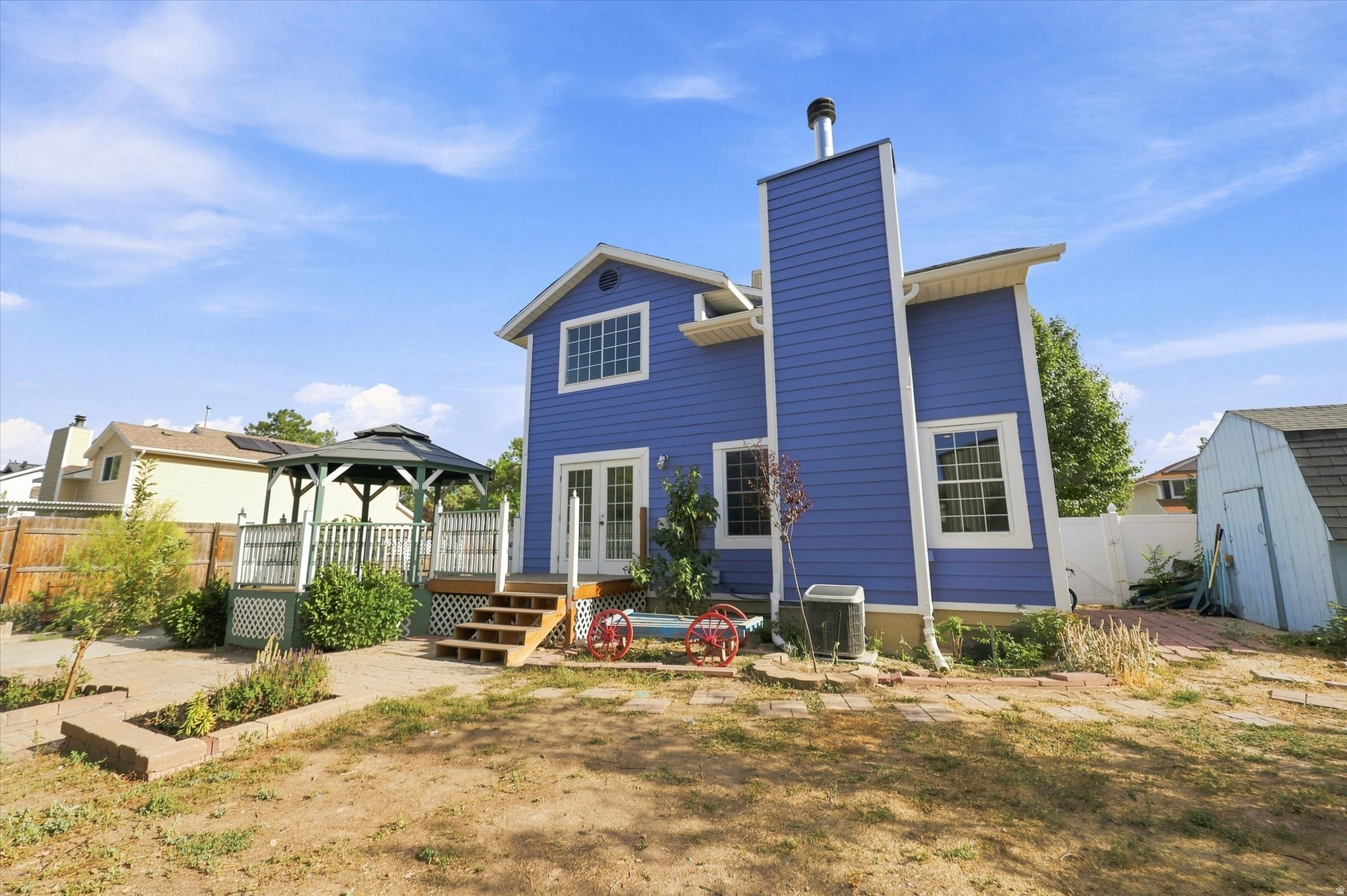 main property photo 21