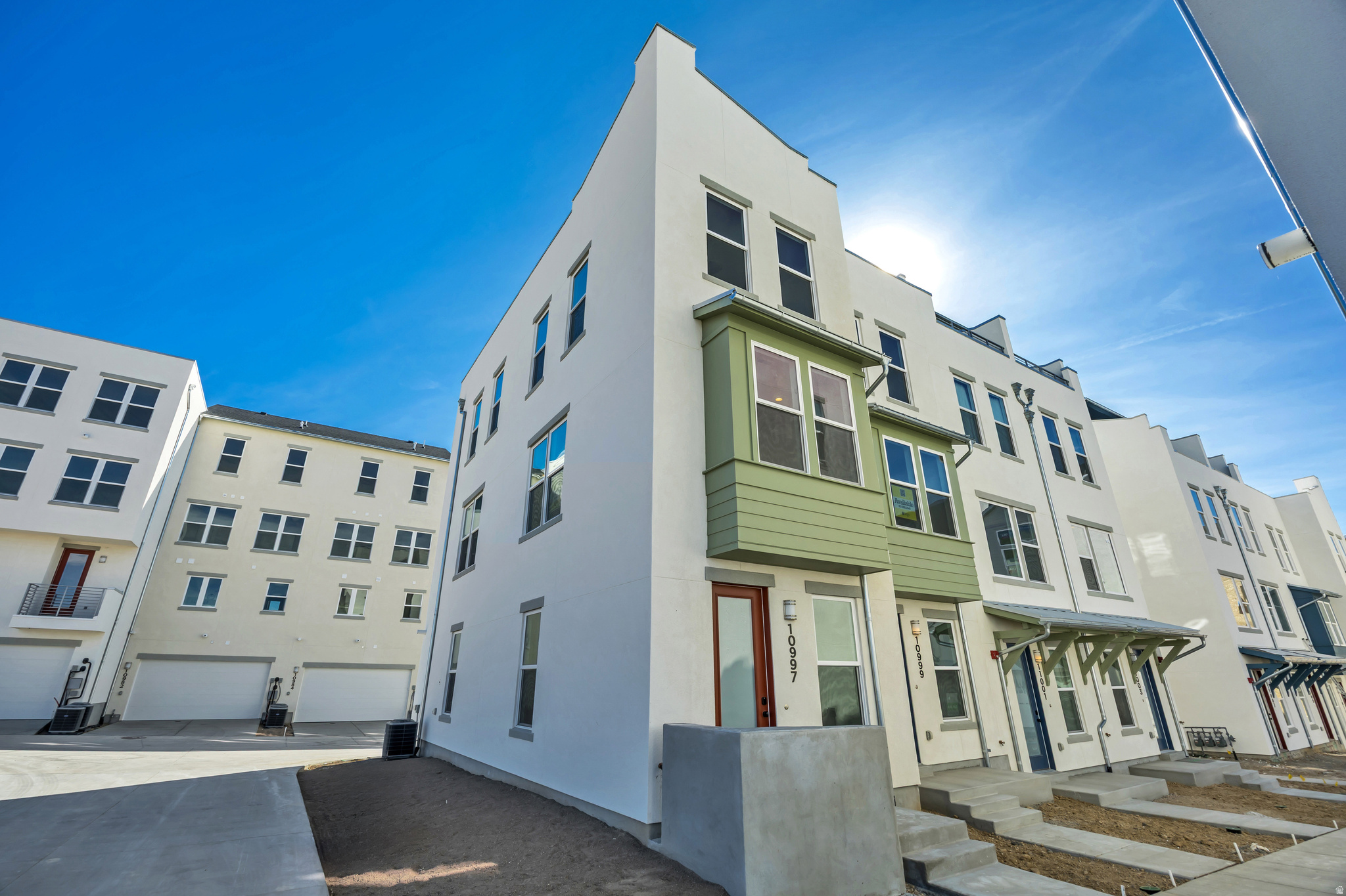 main property photo 0