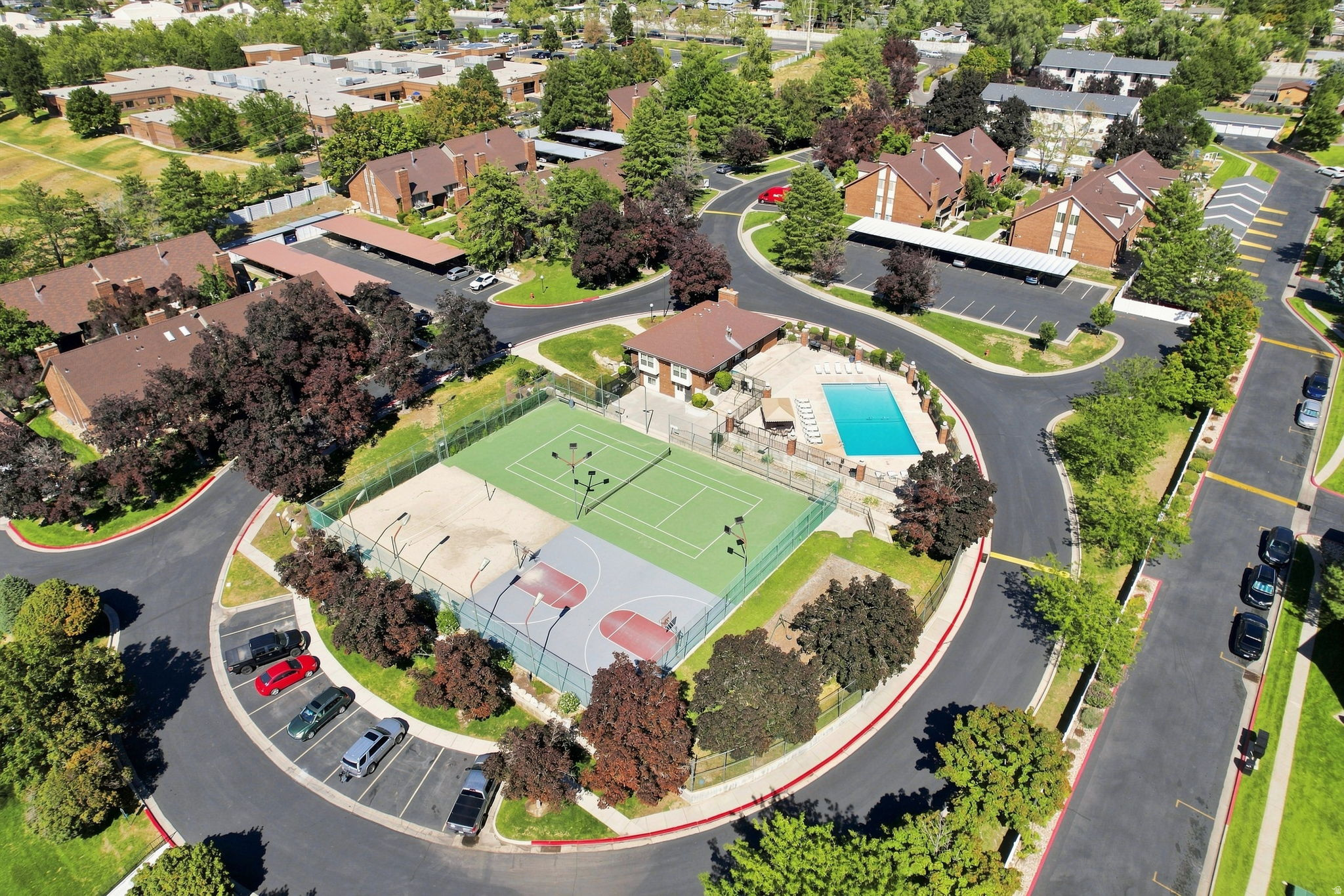 main property photo 36
