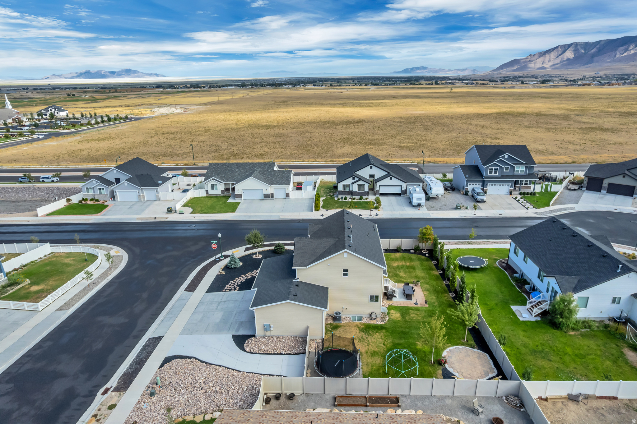 main property photo 41