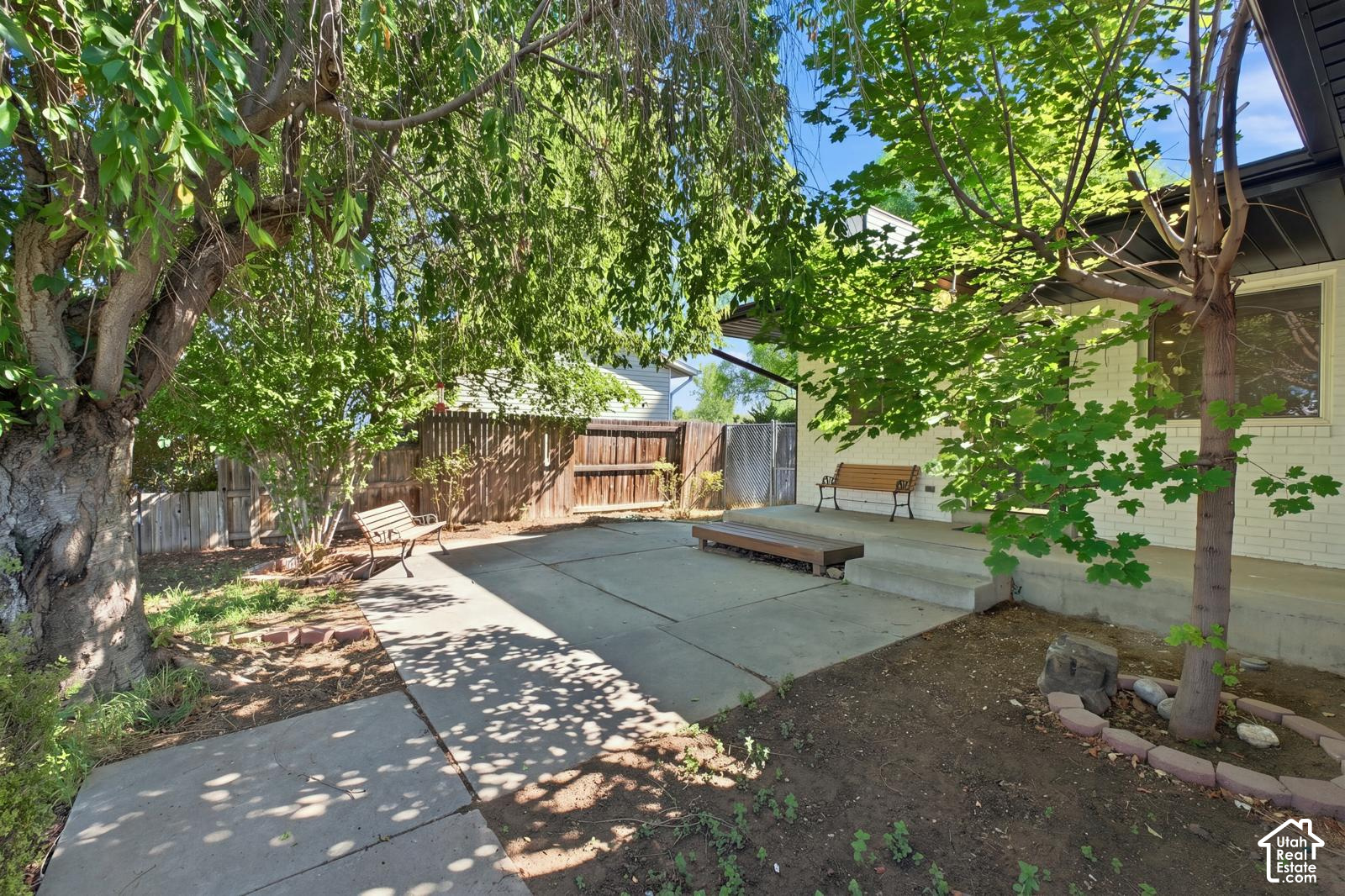 main property photo 47
