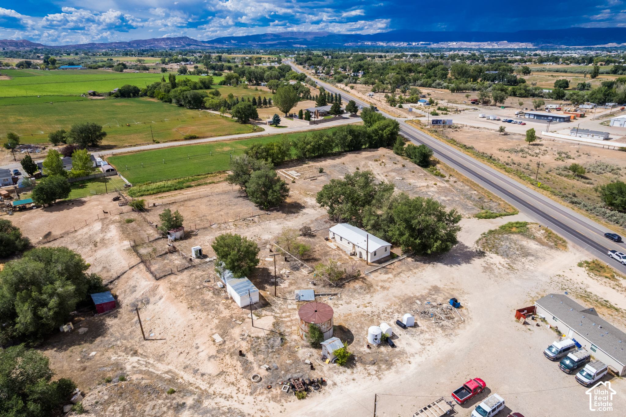 main property photo 45