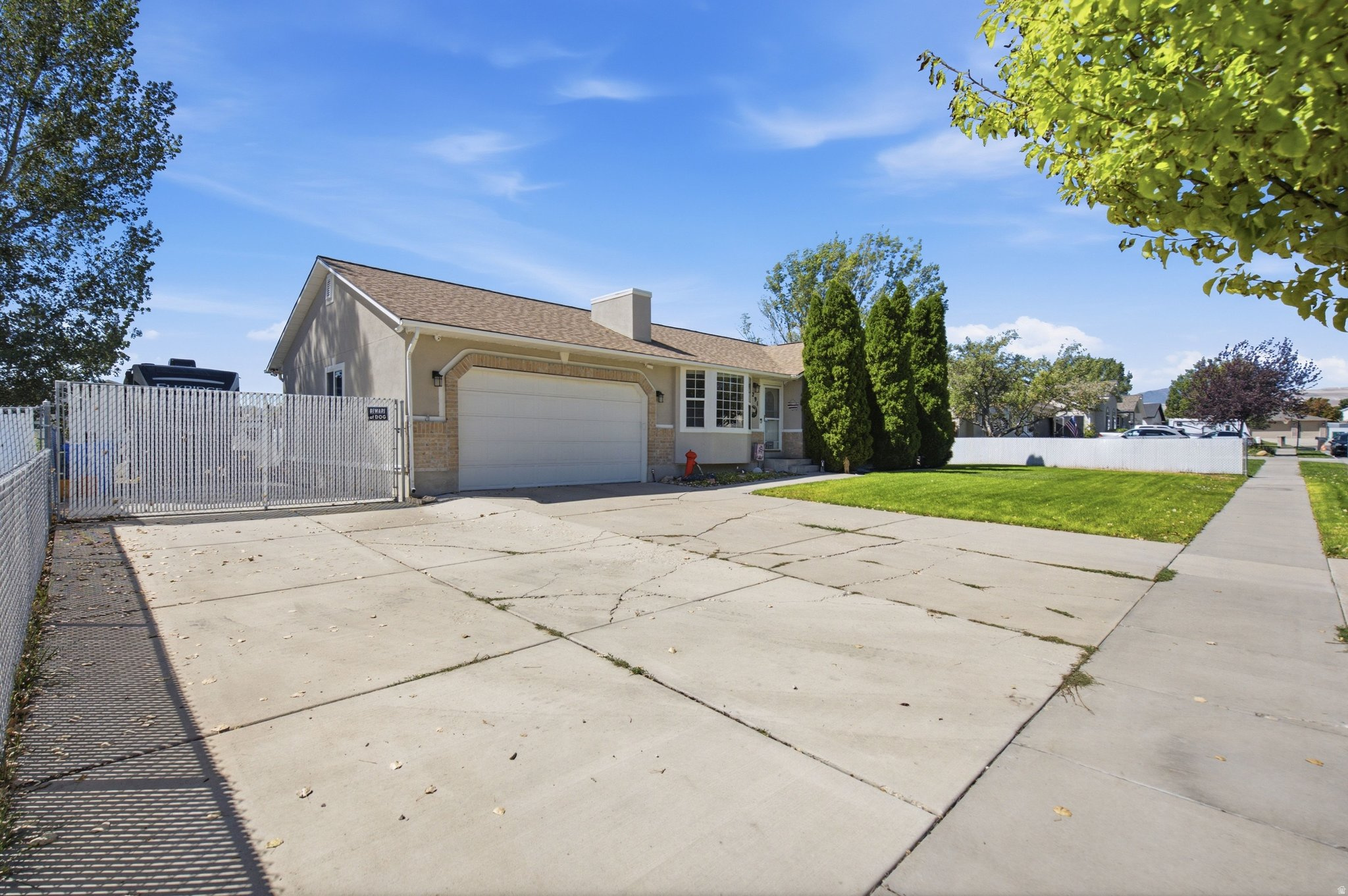 main property photo 64