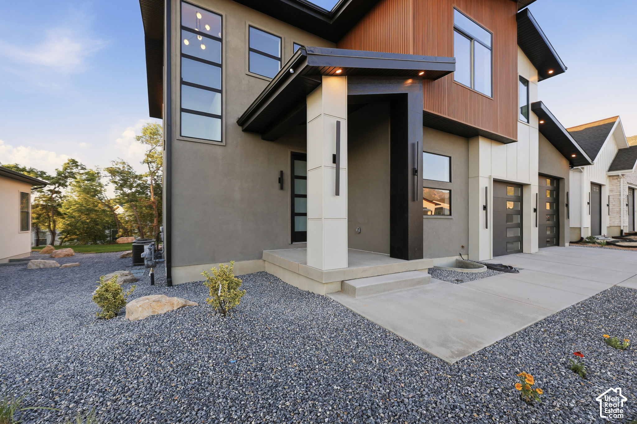 main property photo 60