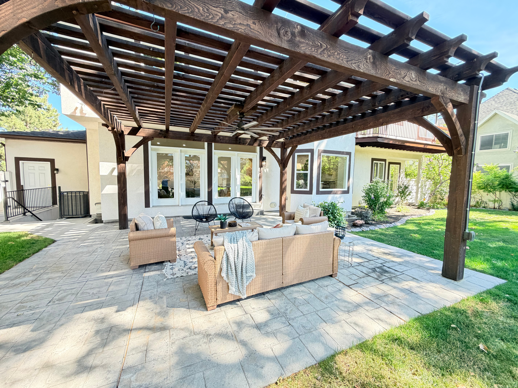 main property photo 54