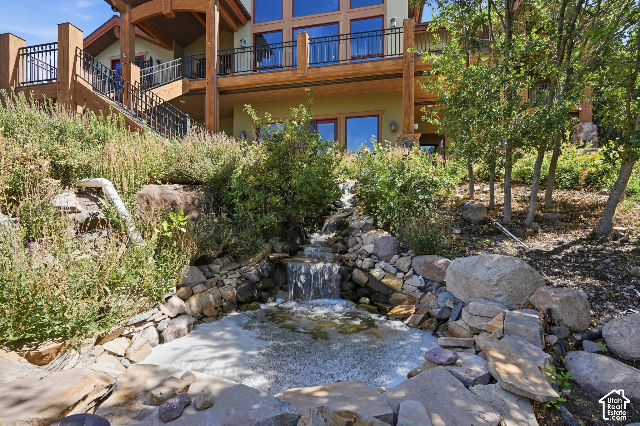 main property photo 59