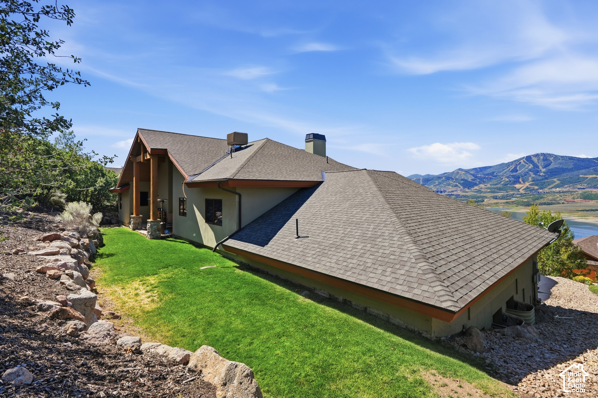 main property photo 60