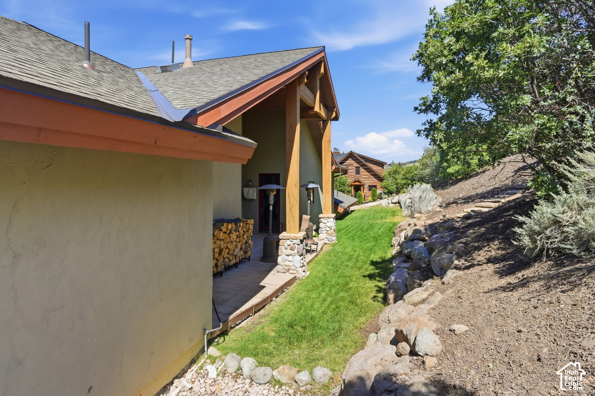 main property photo 62
