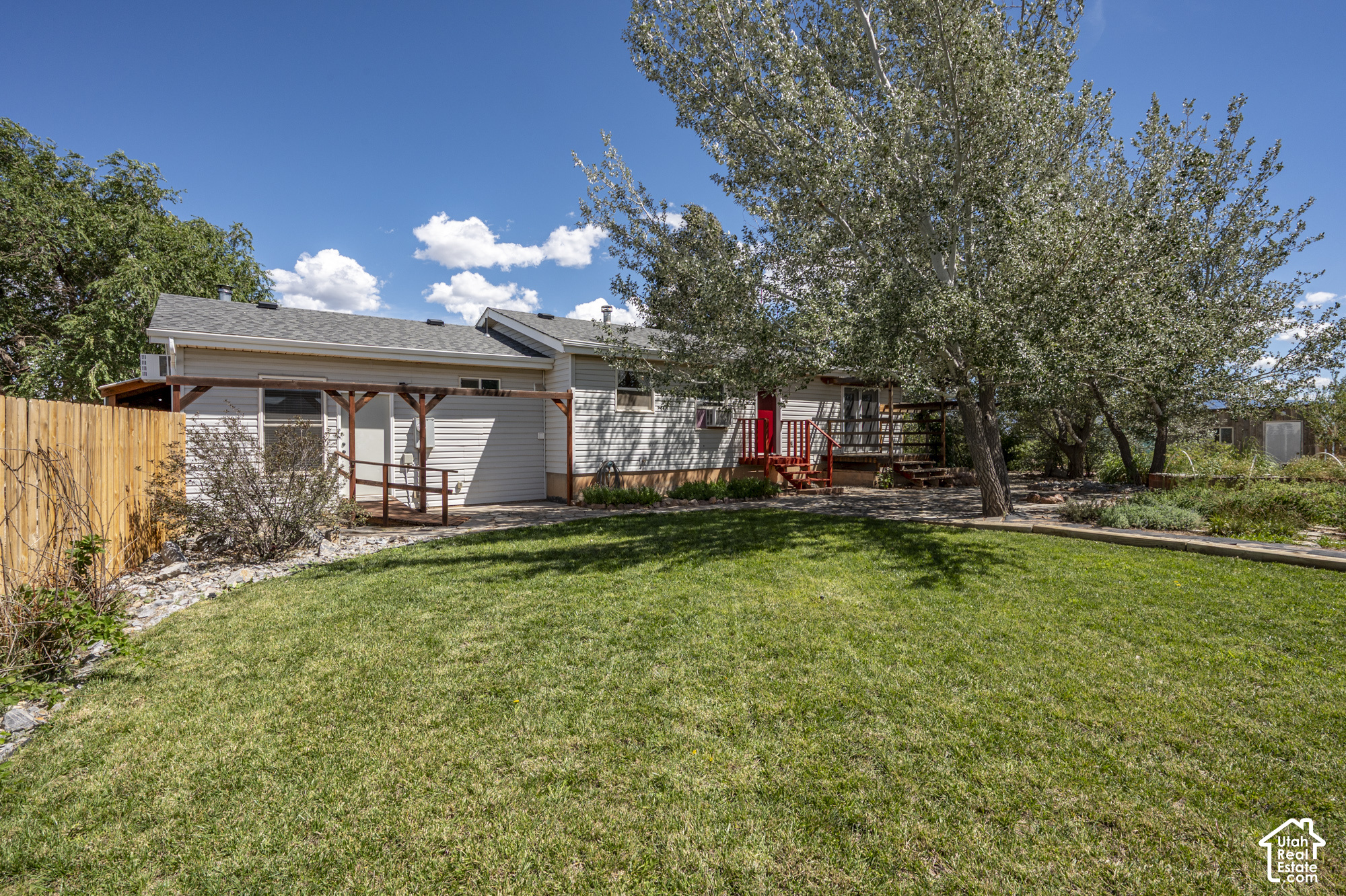 main property photo 49
