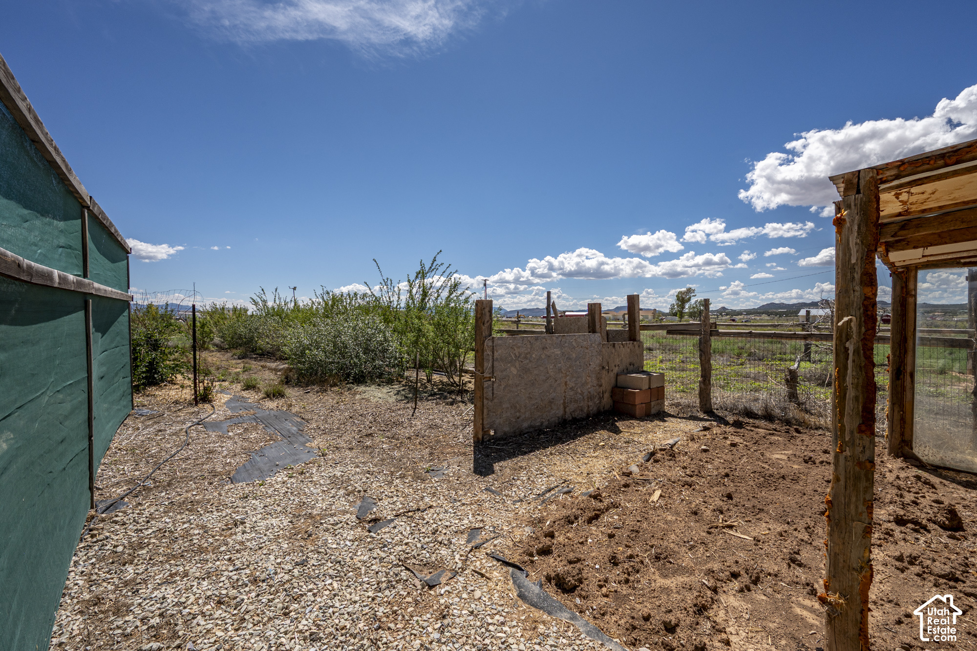 main property photo 59