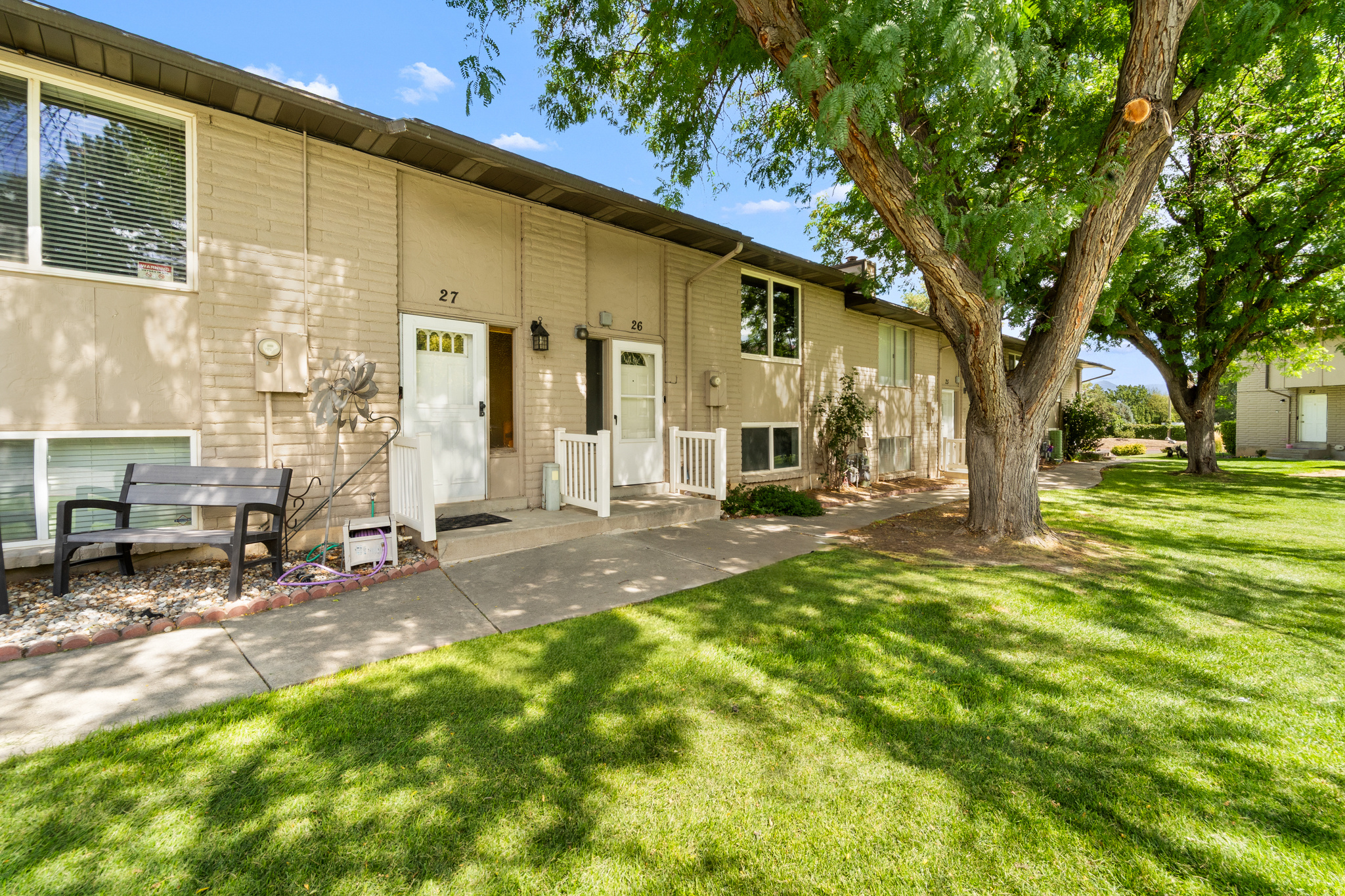 main property photo 0