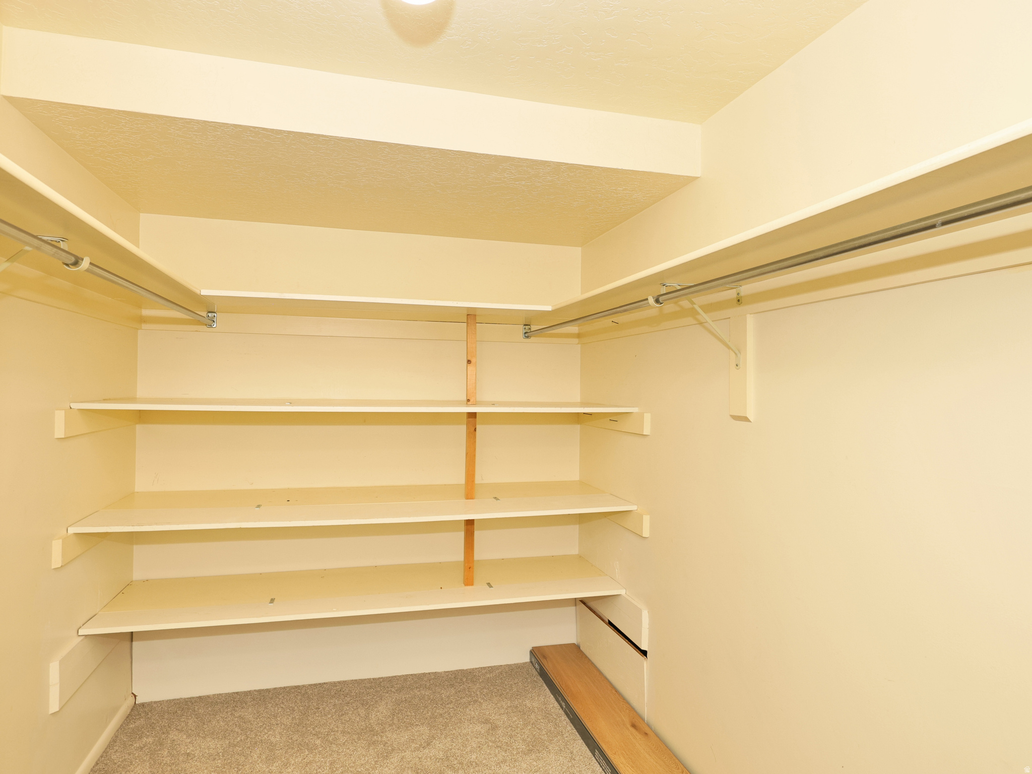 property viewer photo 30