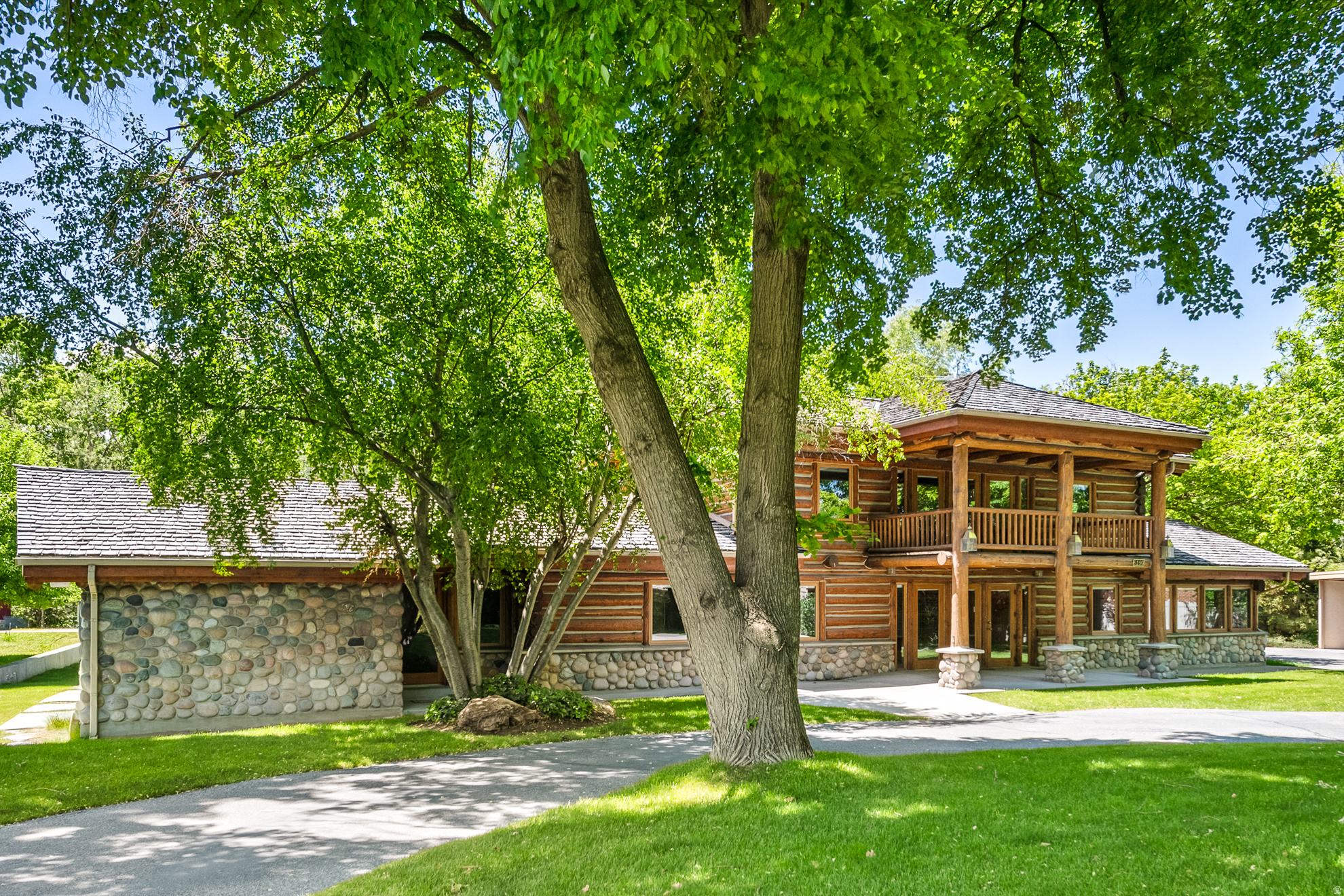 main property photo 109