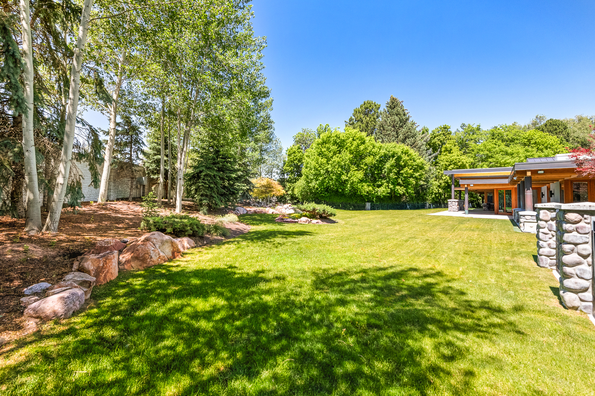 main property photo 67