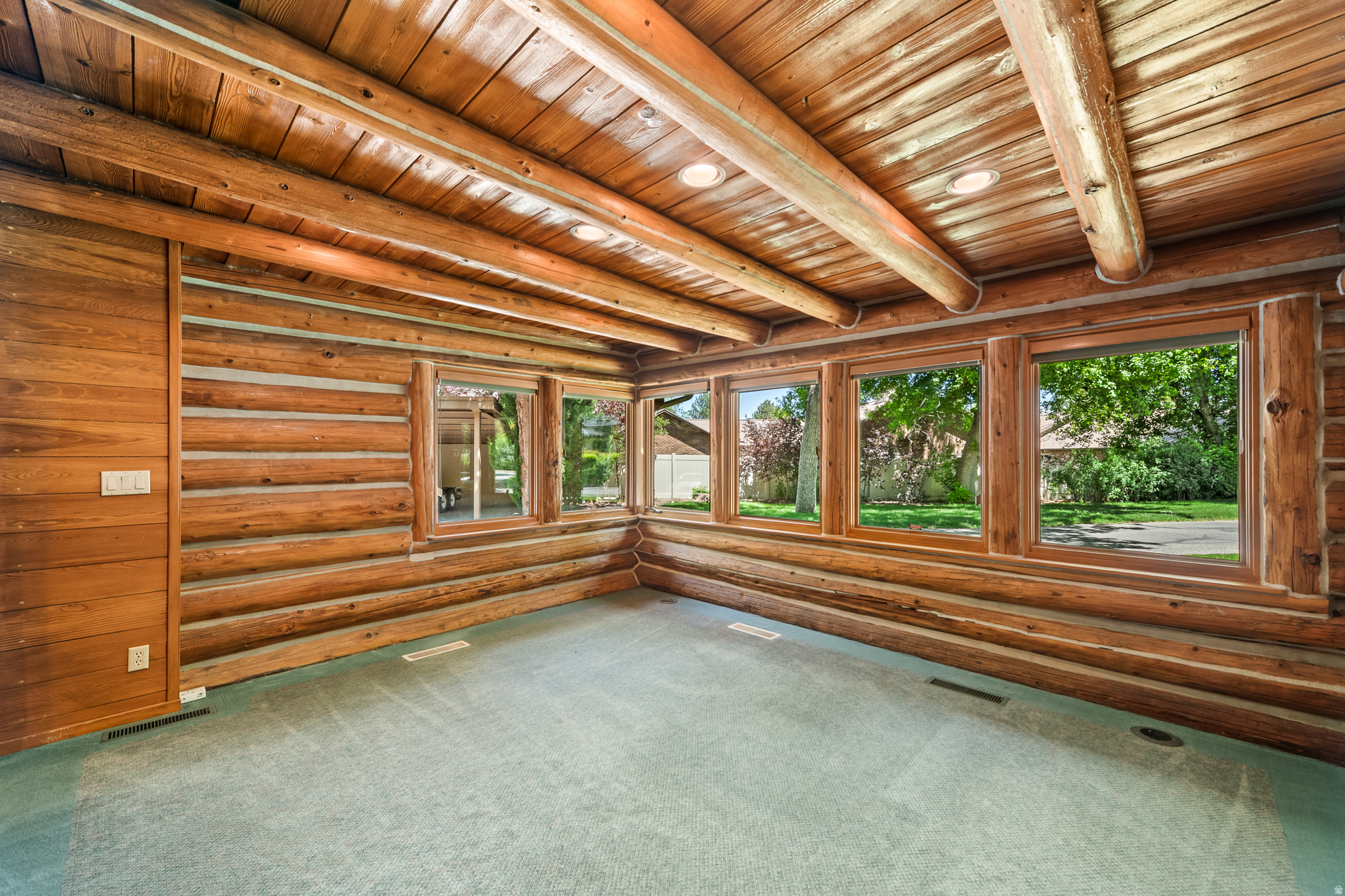 main property photo 88