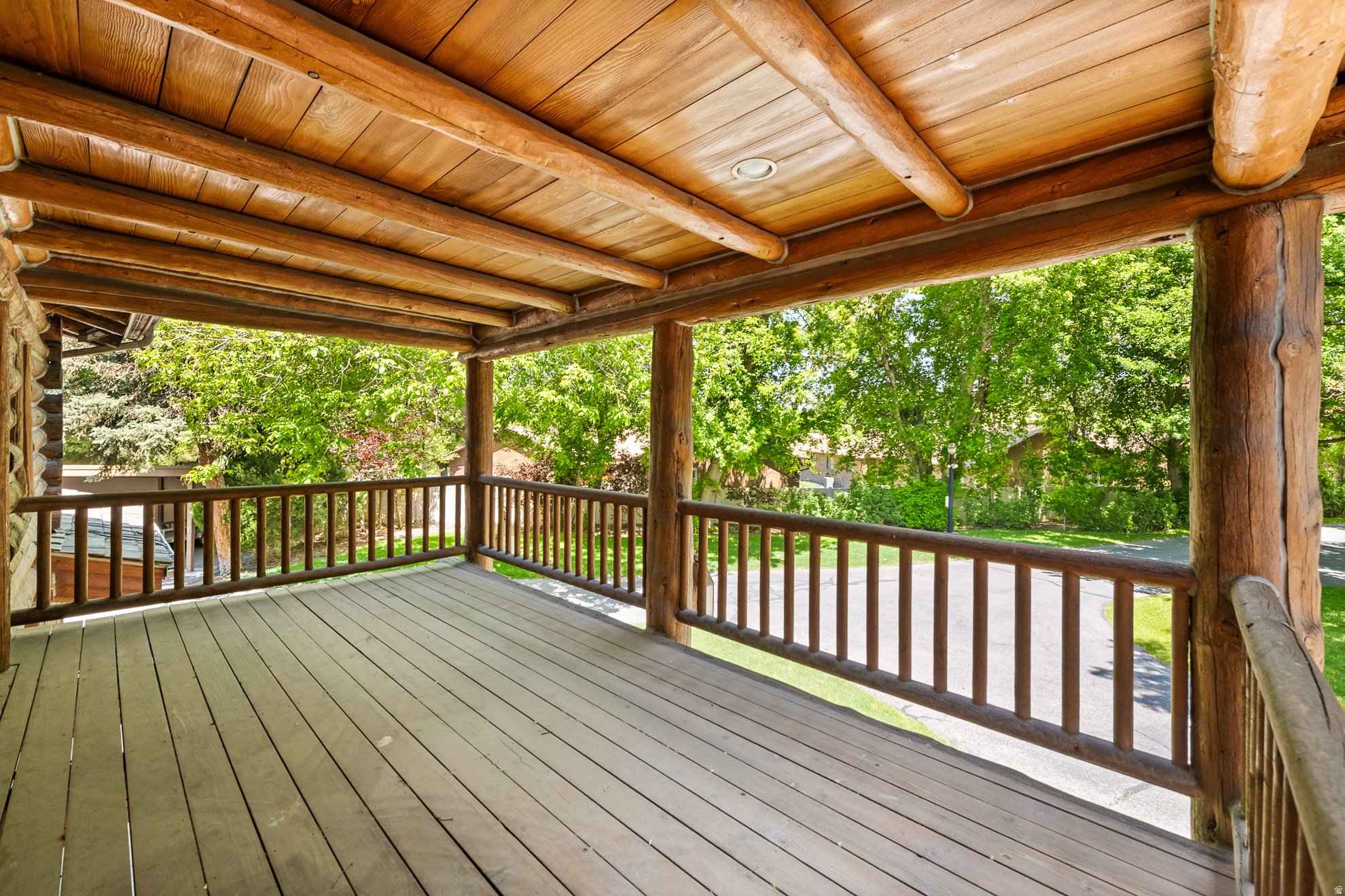 main property photo 99