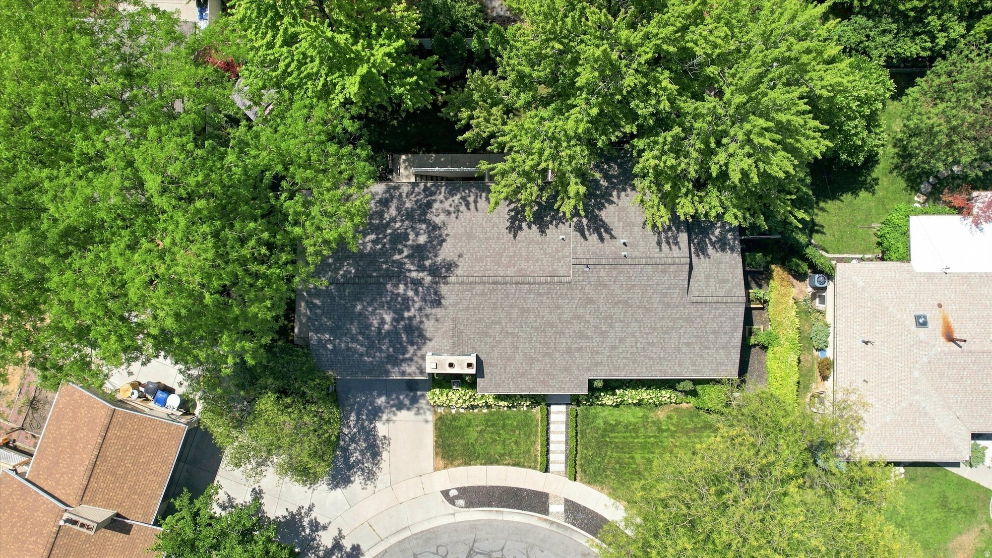 main property photo 70