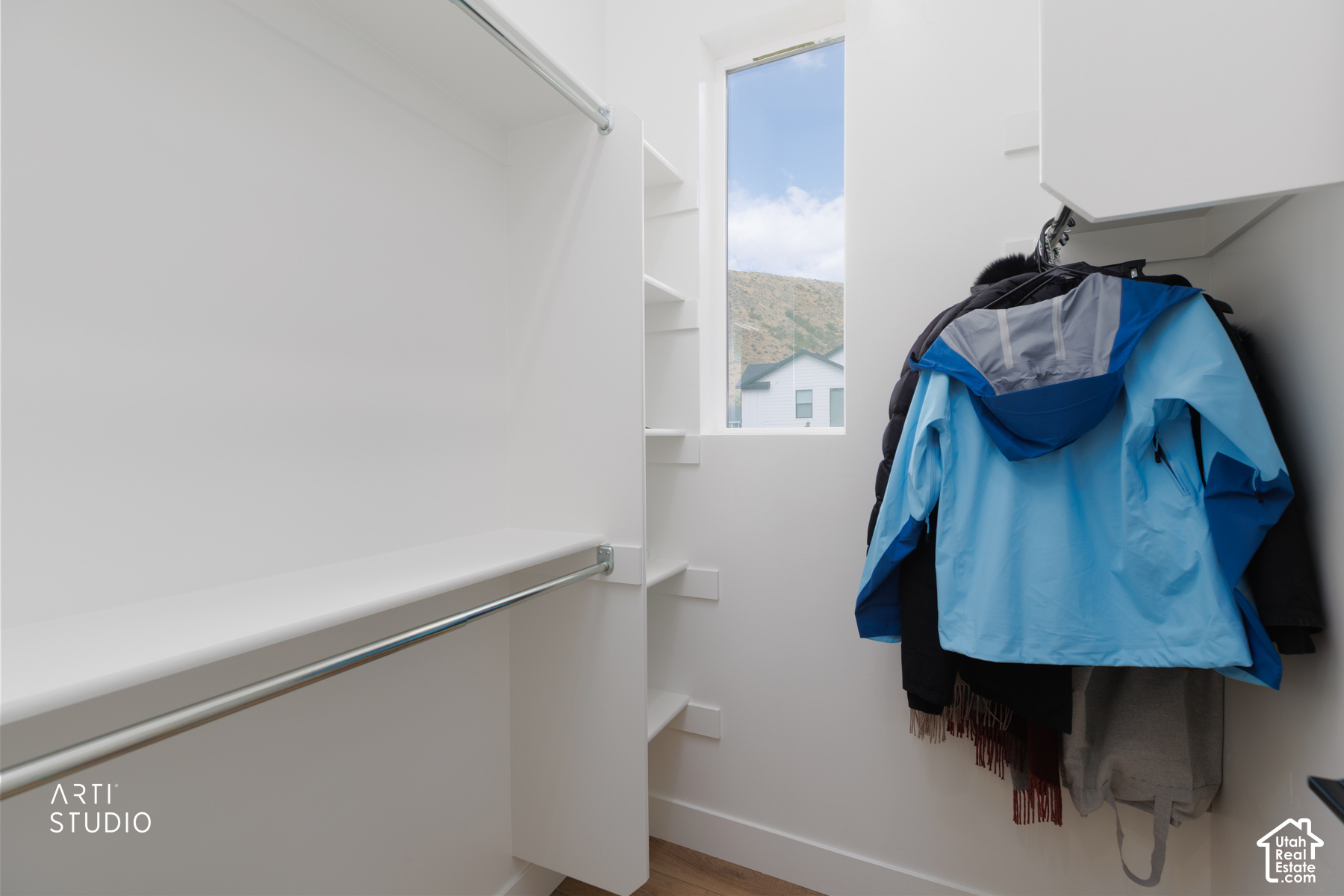 main property photo 18