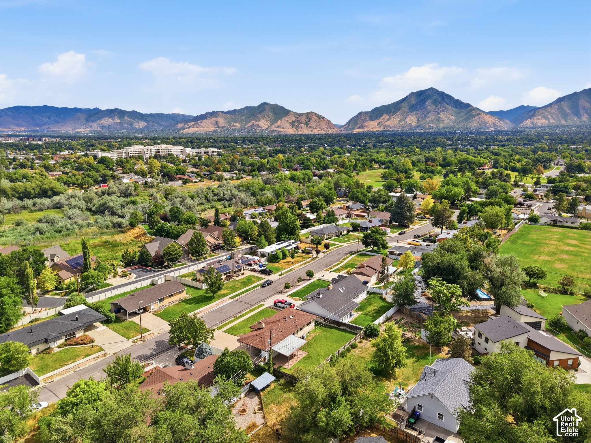 main property photo 19