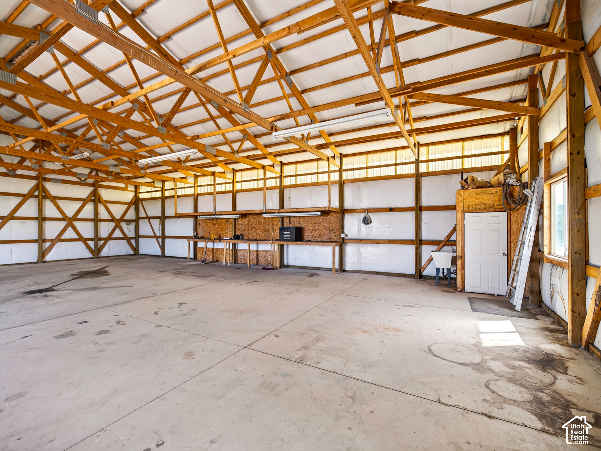 main property photo 53