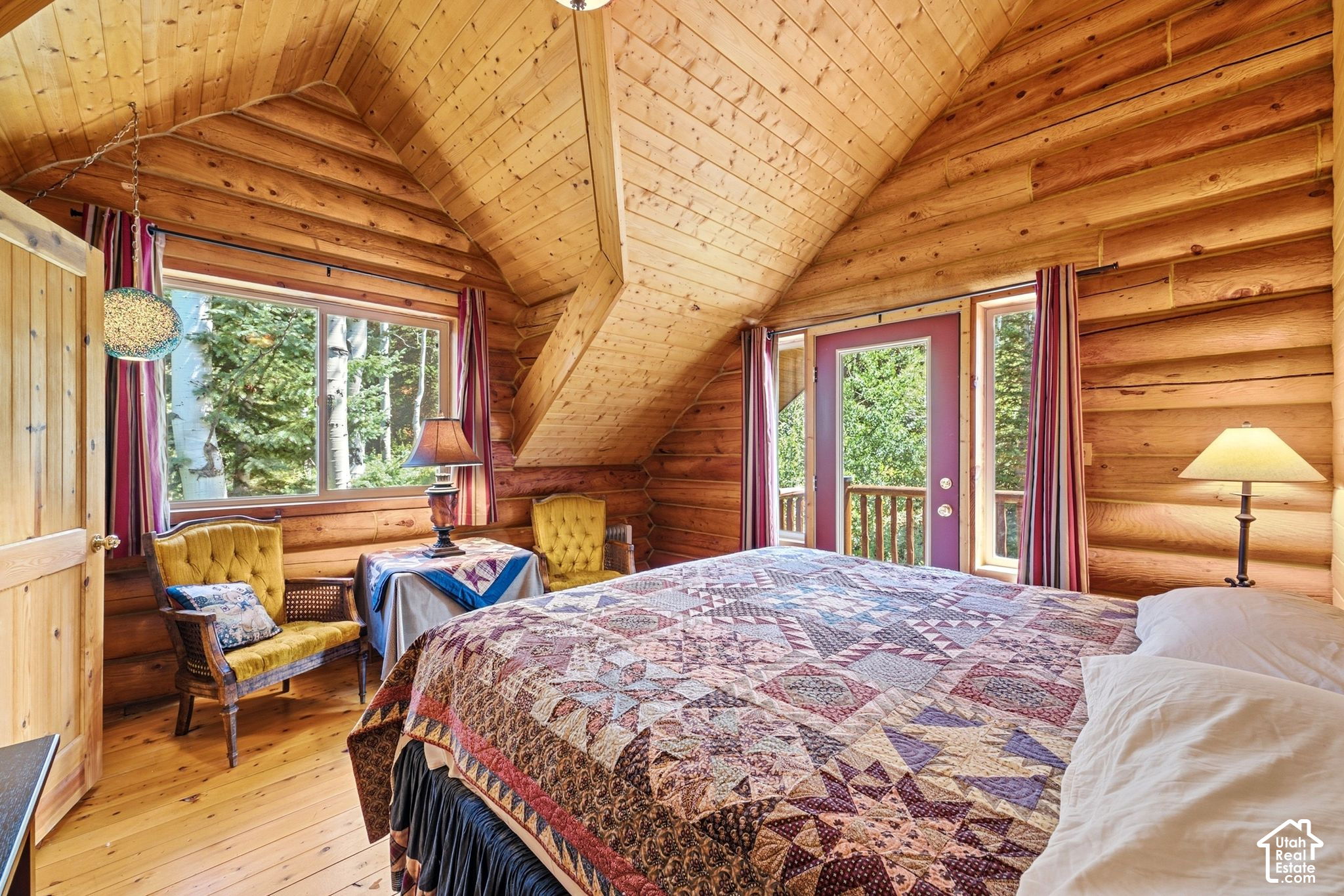 main property photo 19