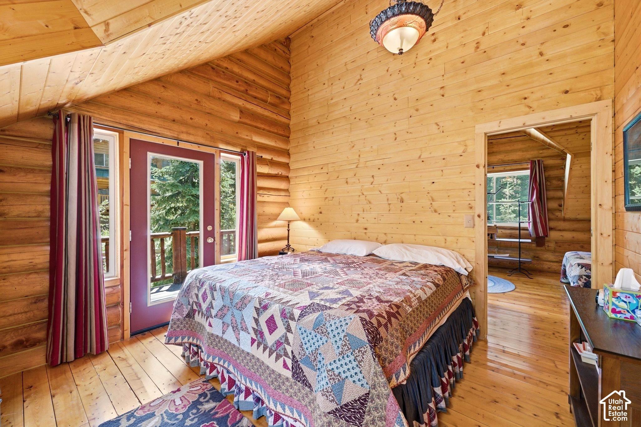 main property photo 21