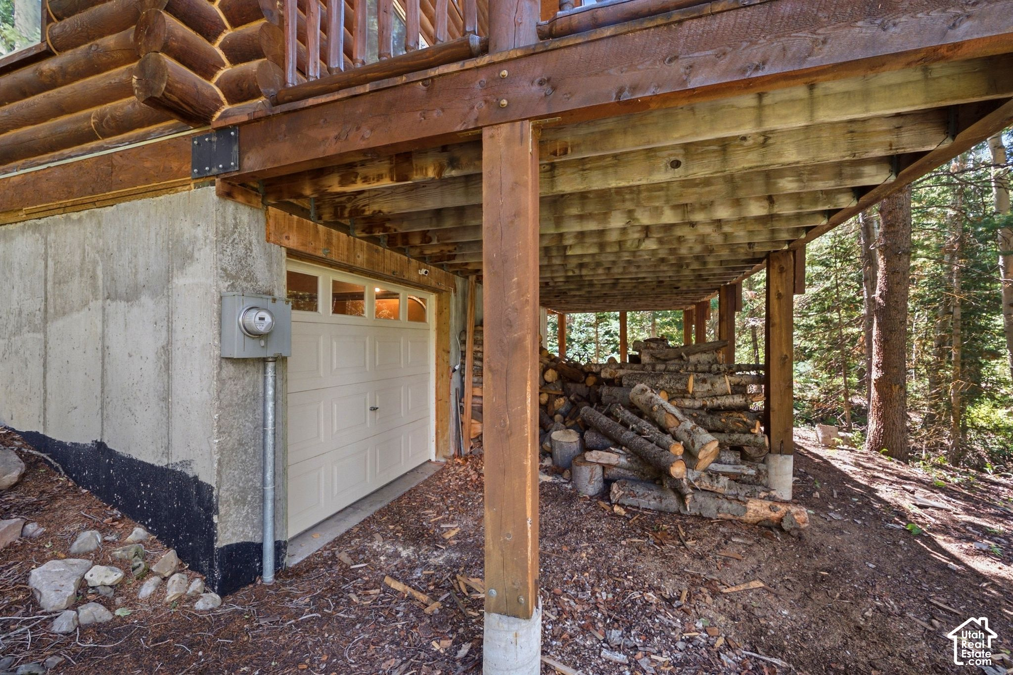 main property photo 47