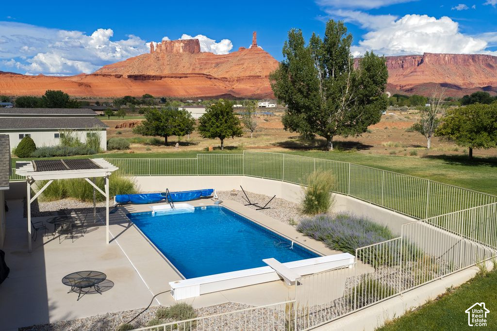main property photo 17
