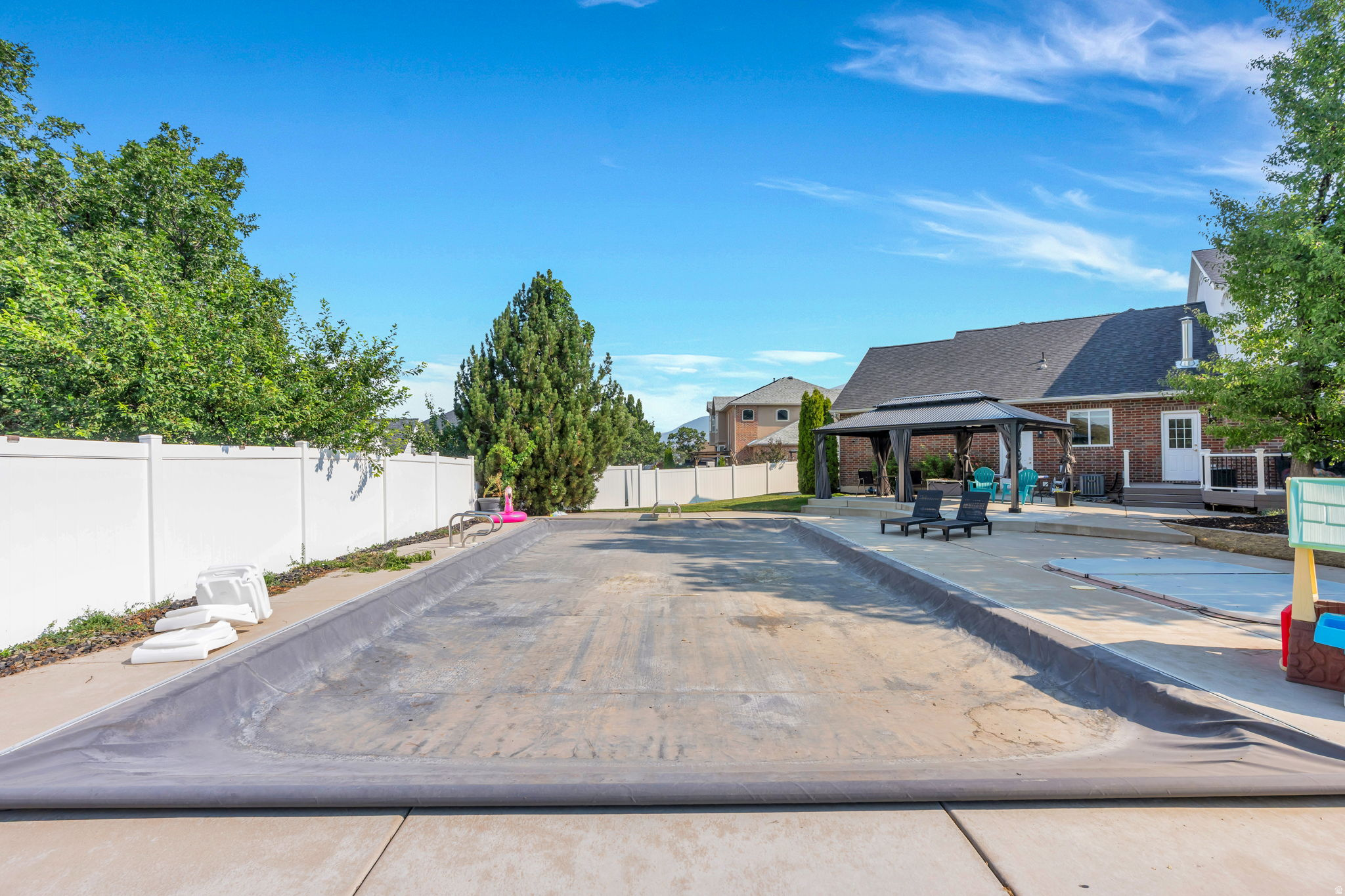 main property photo 63