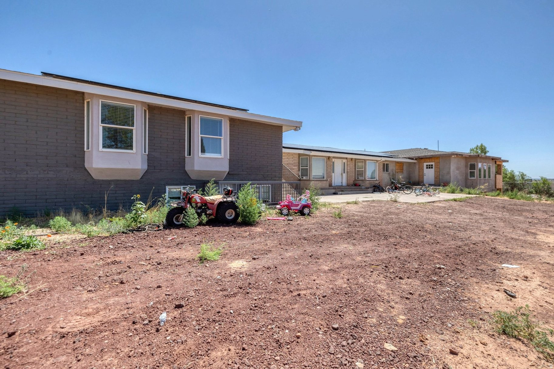 main property photo 19