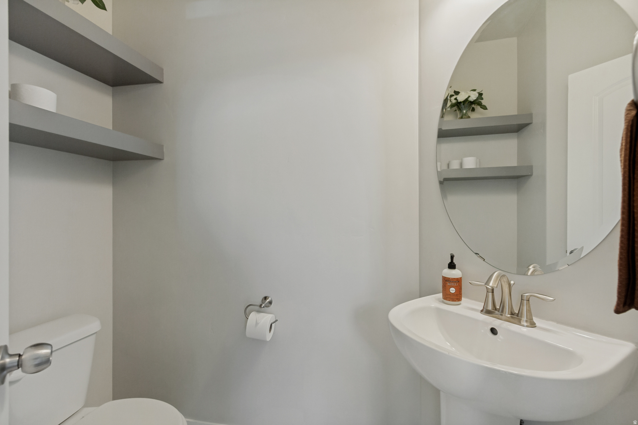 main property photo 18