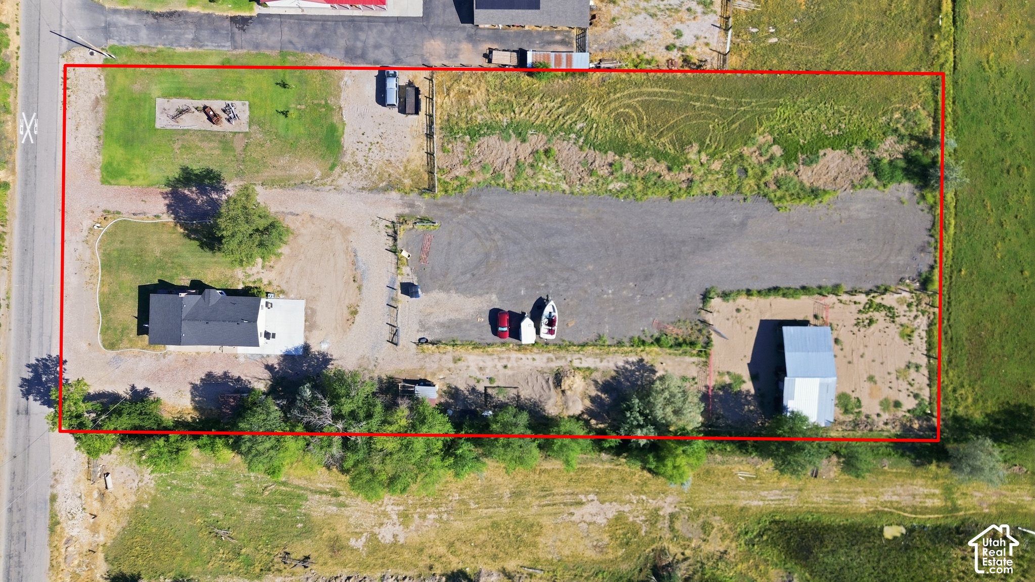main property photo 26