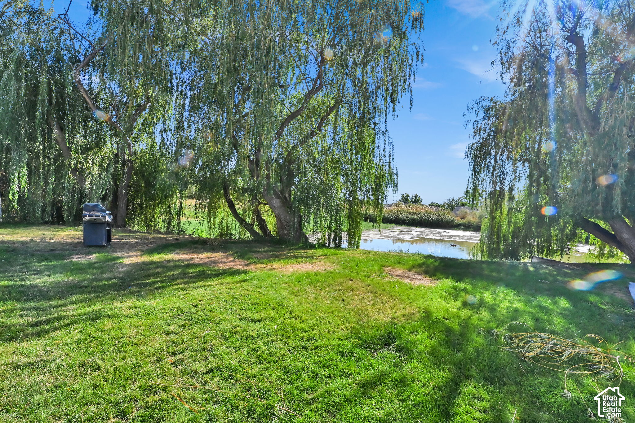 main property photo 18