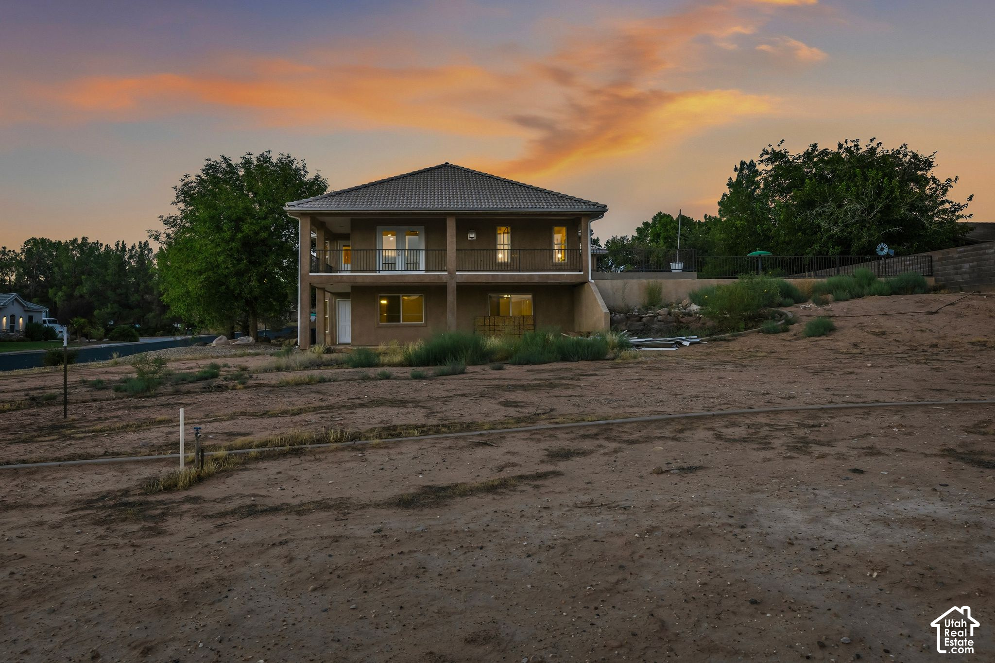 main property photo 43