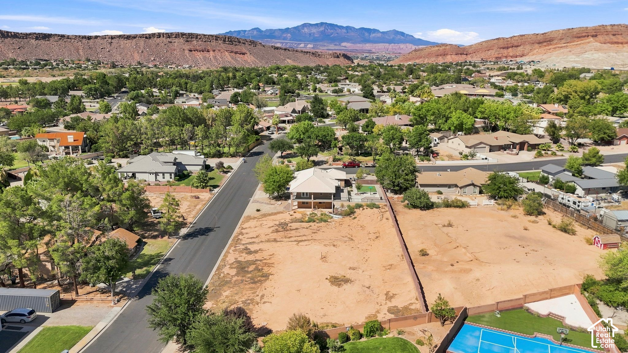 main property photo 51