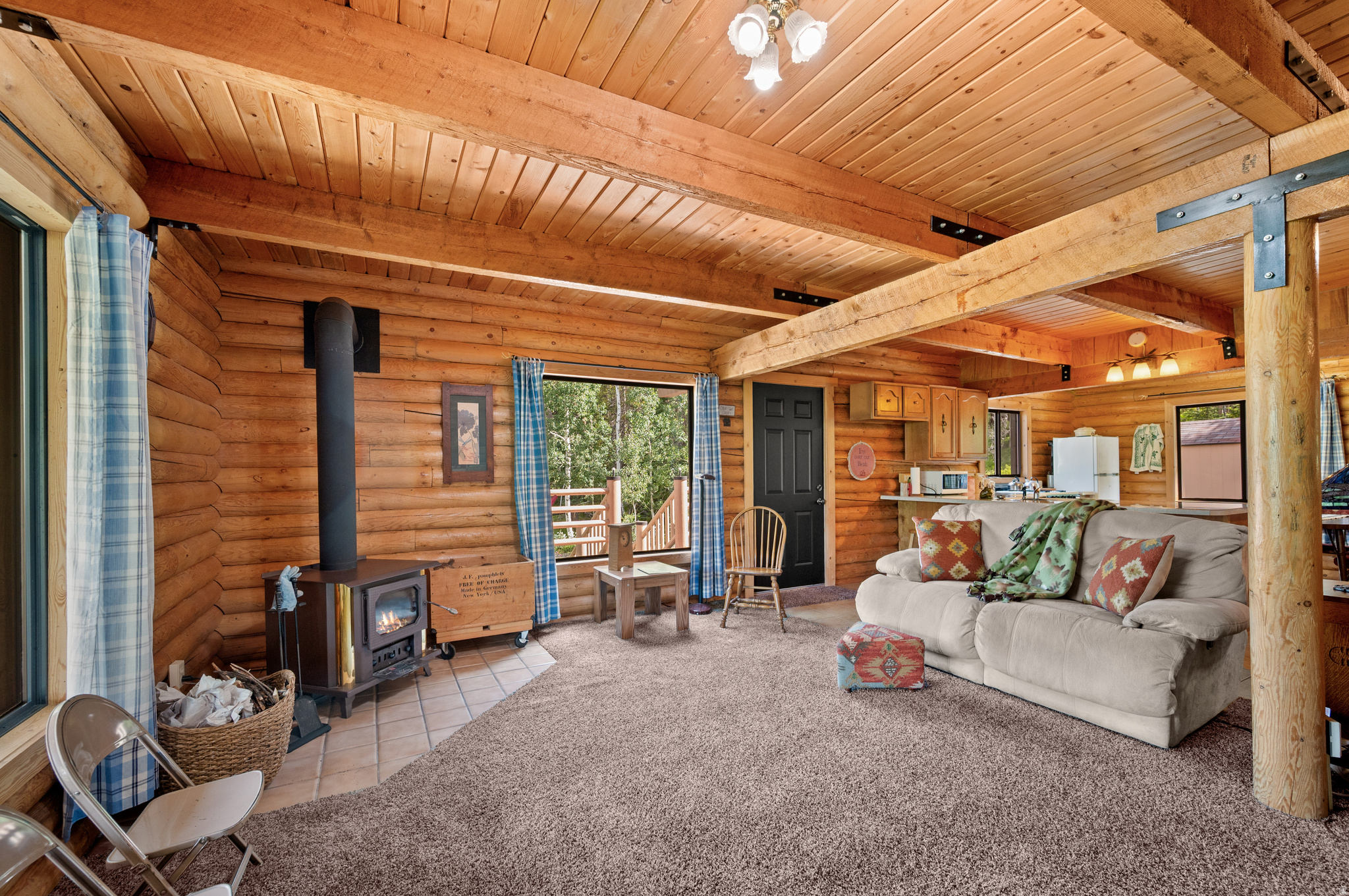 main property photo 4