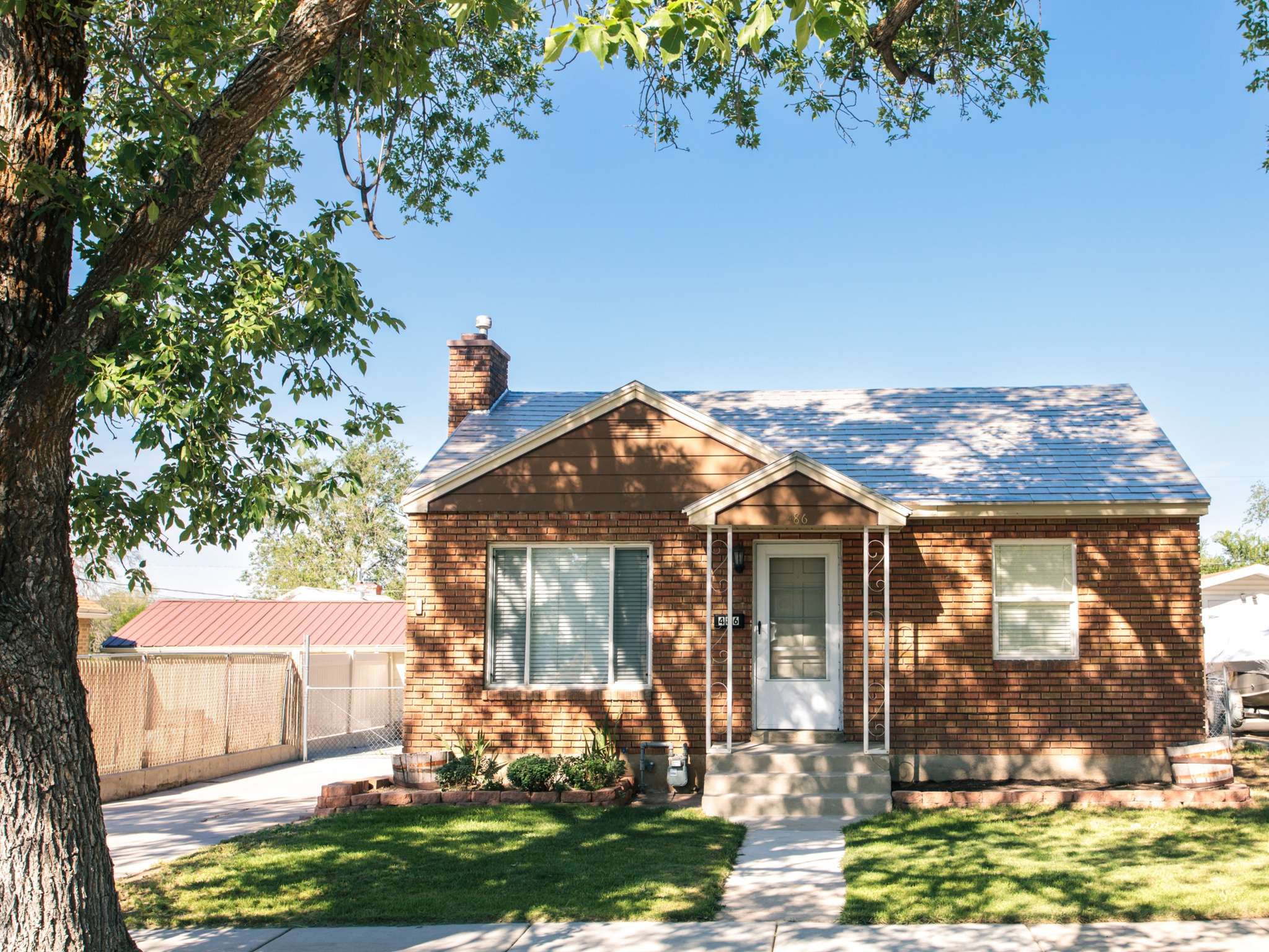 main property photo 33