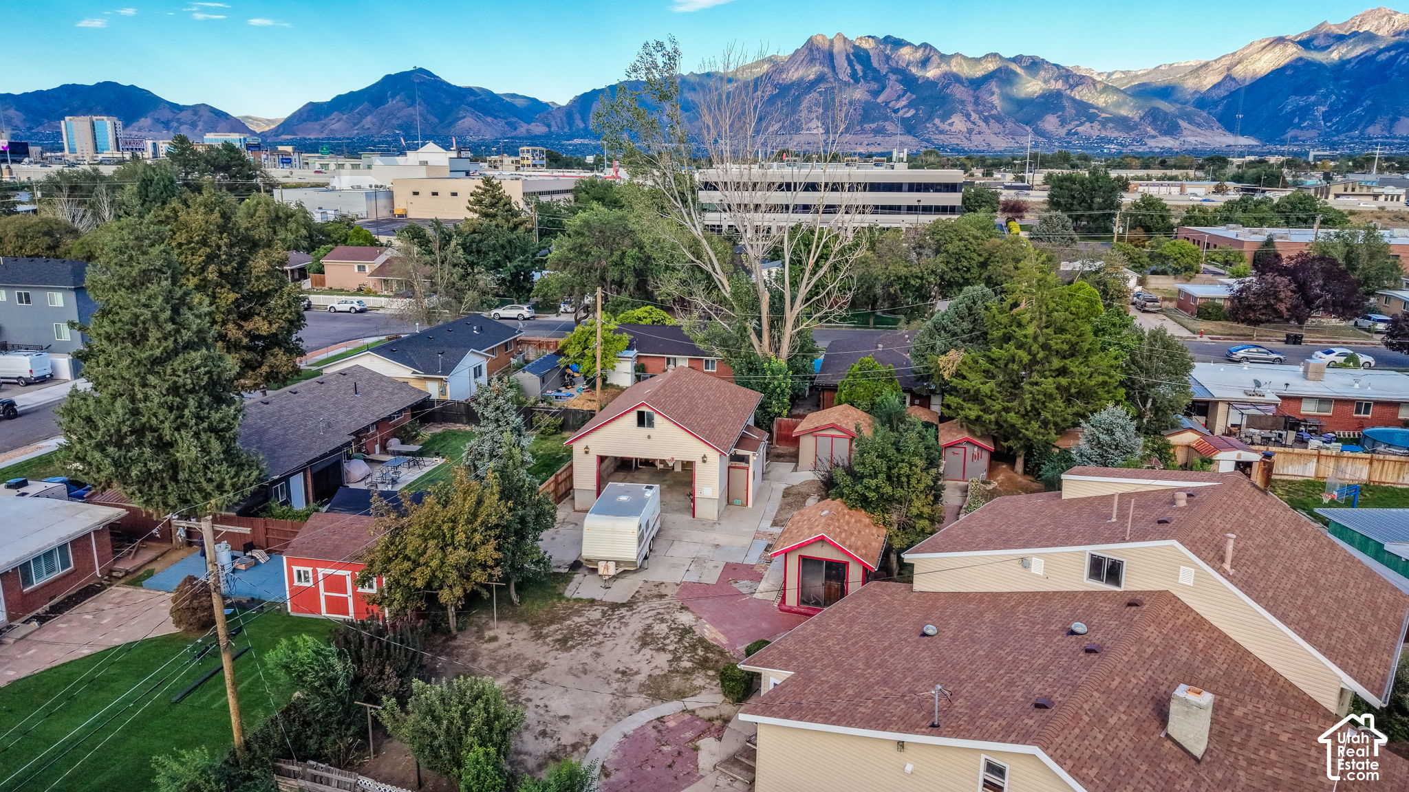 main property photo 46