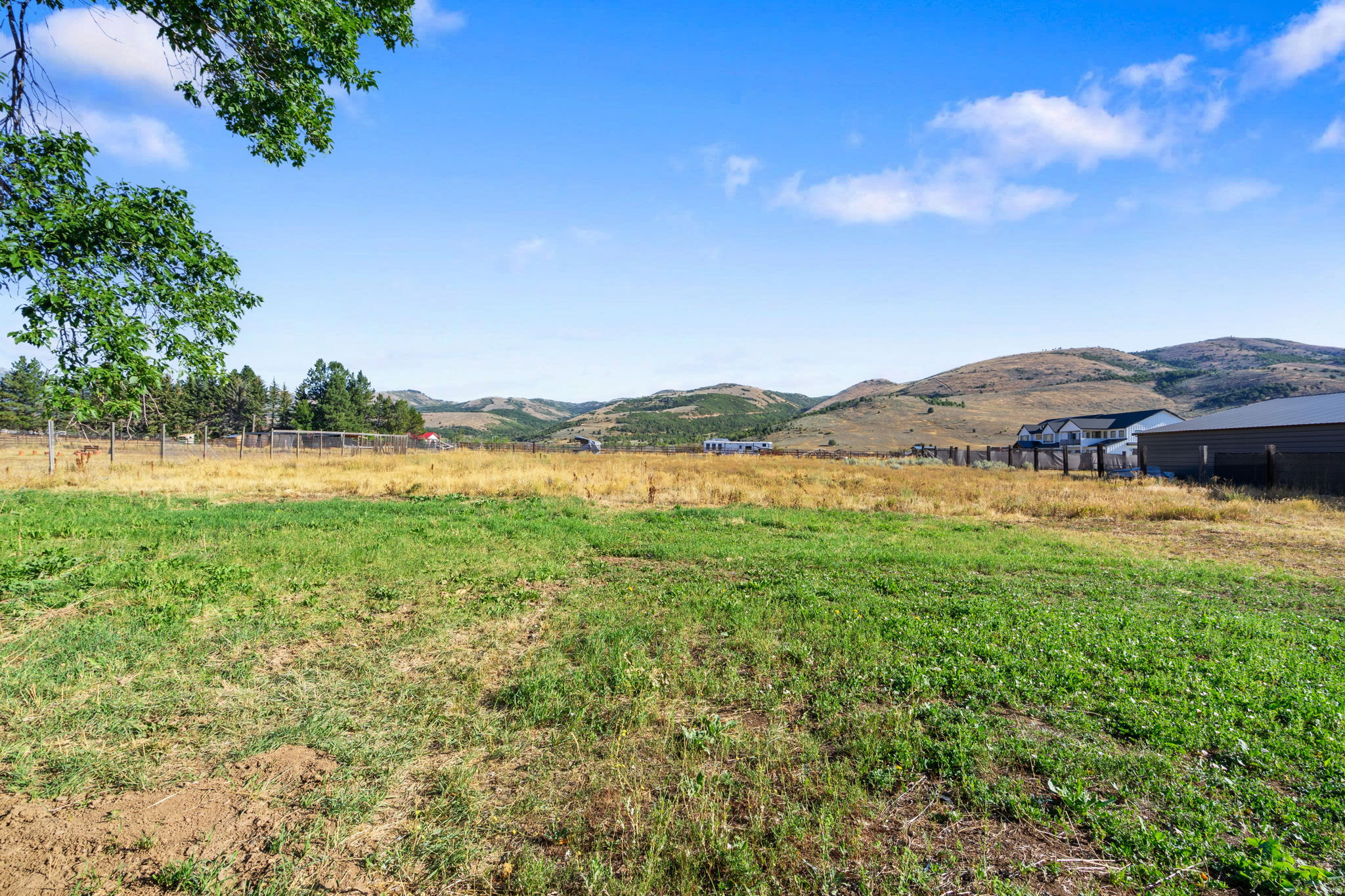 main property photo 36