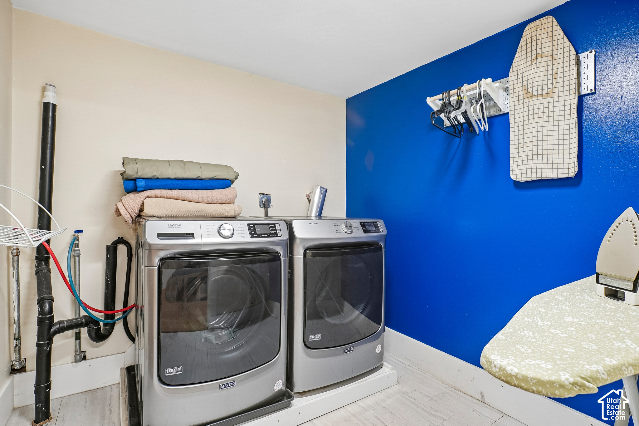 main property photo 18