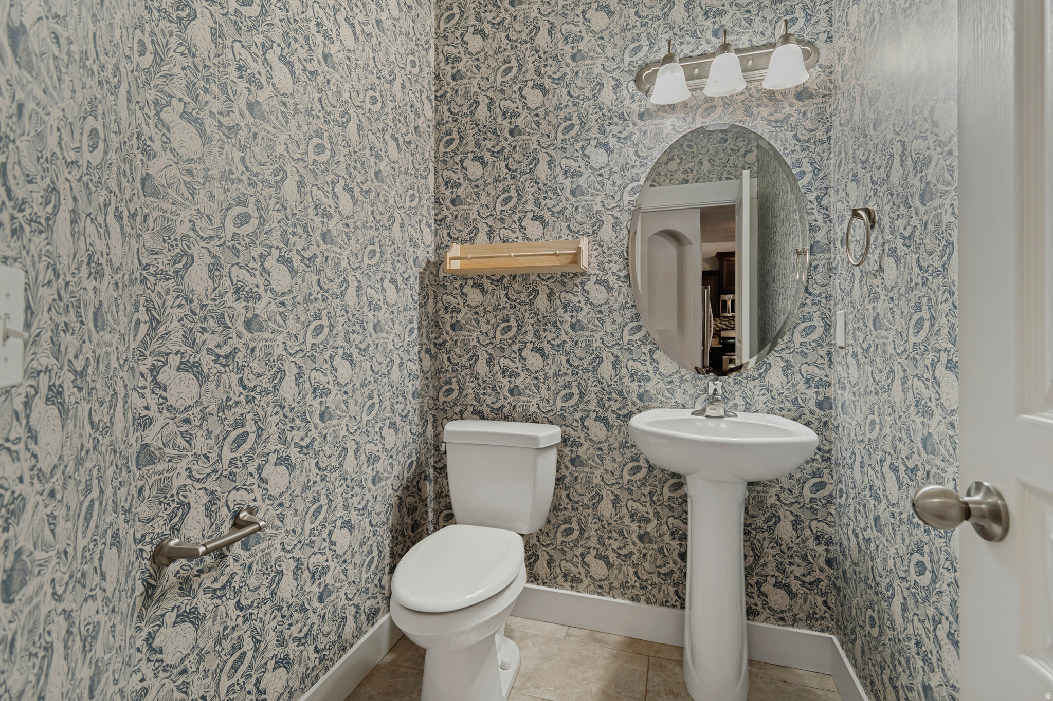 main property photo 20