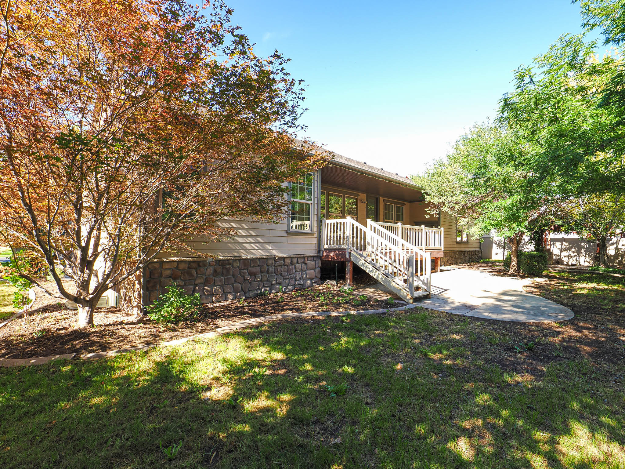 main property photo 46