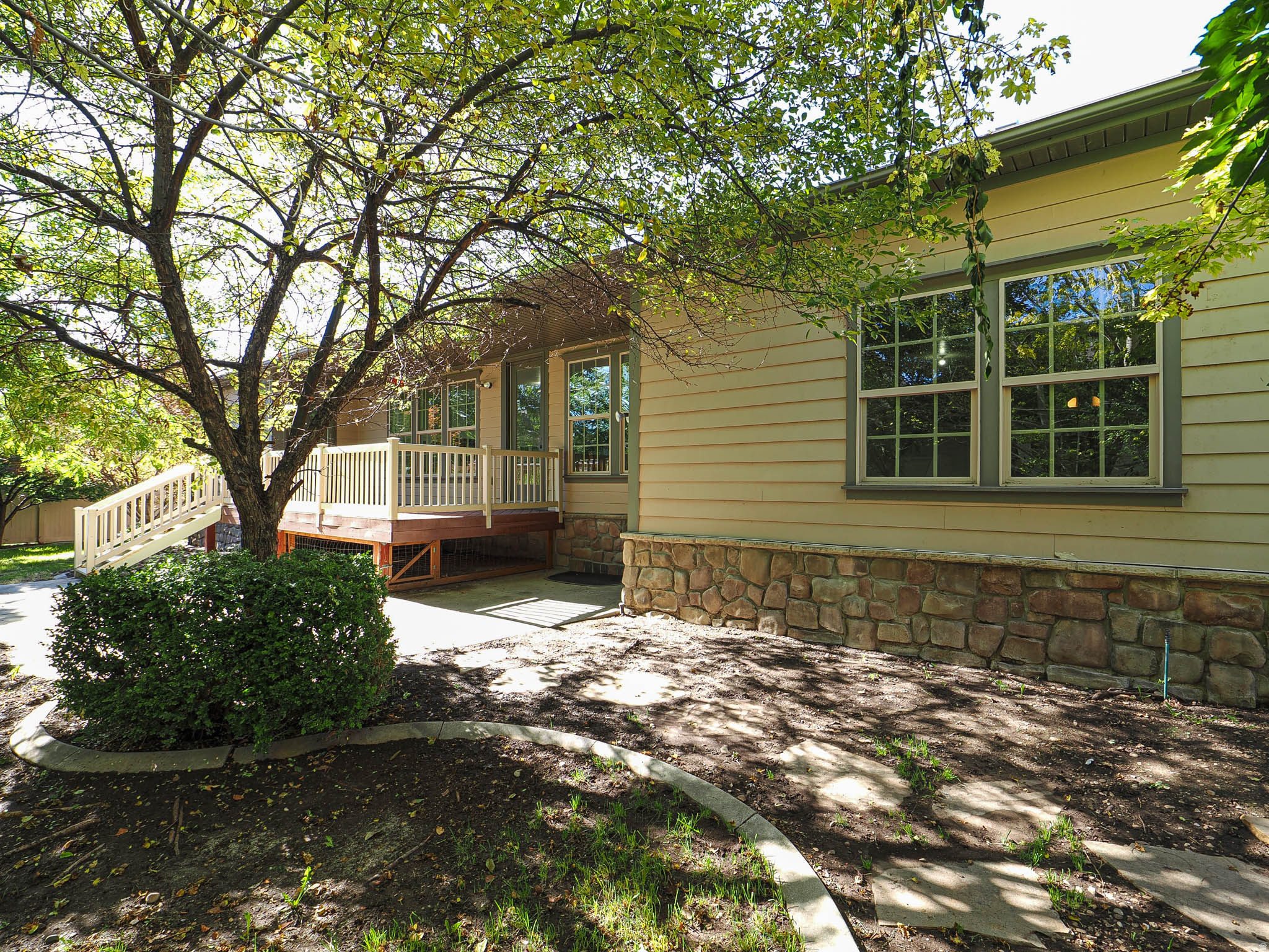 main property photo 48