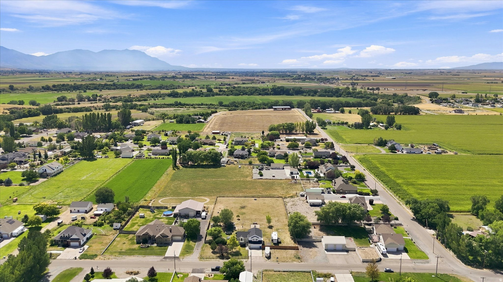 main property photo 49