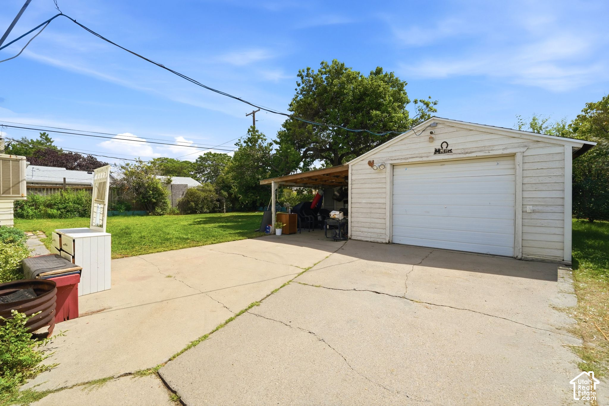 main property photo 15