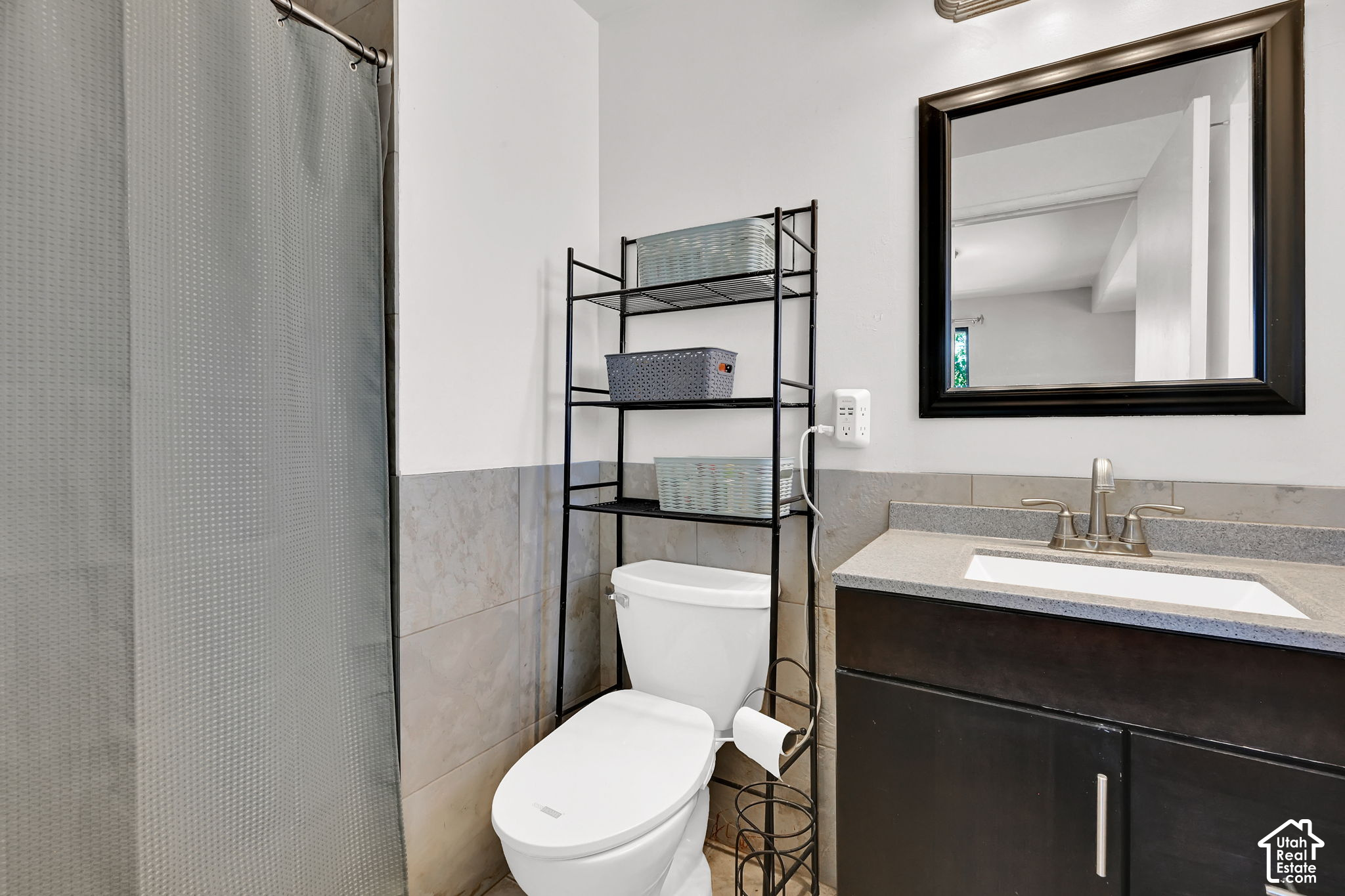 property viewer photo 16